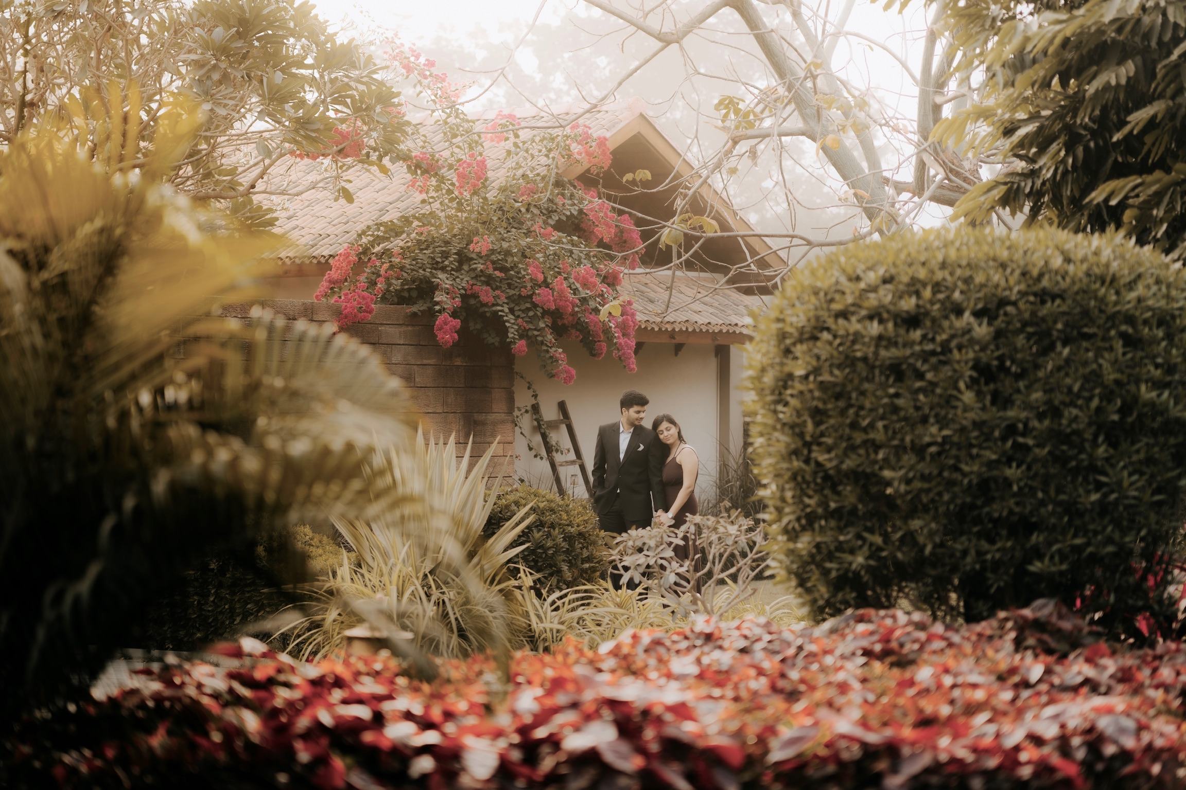 Abhi and Rima photography by Flash Studio