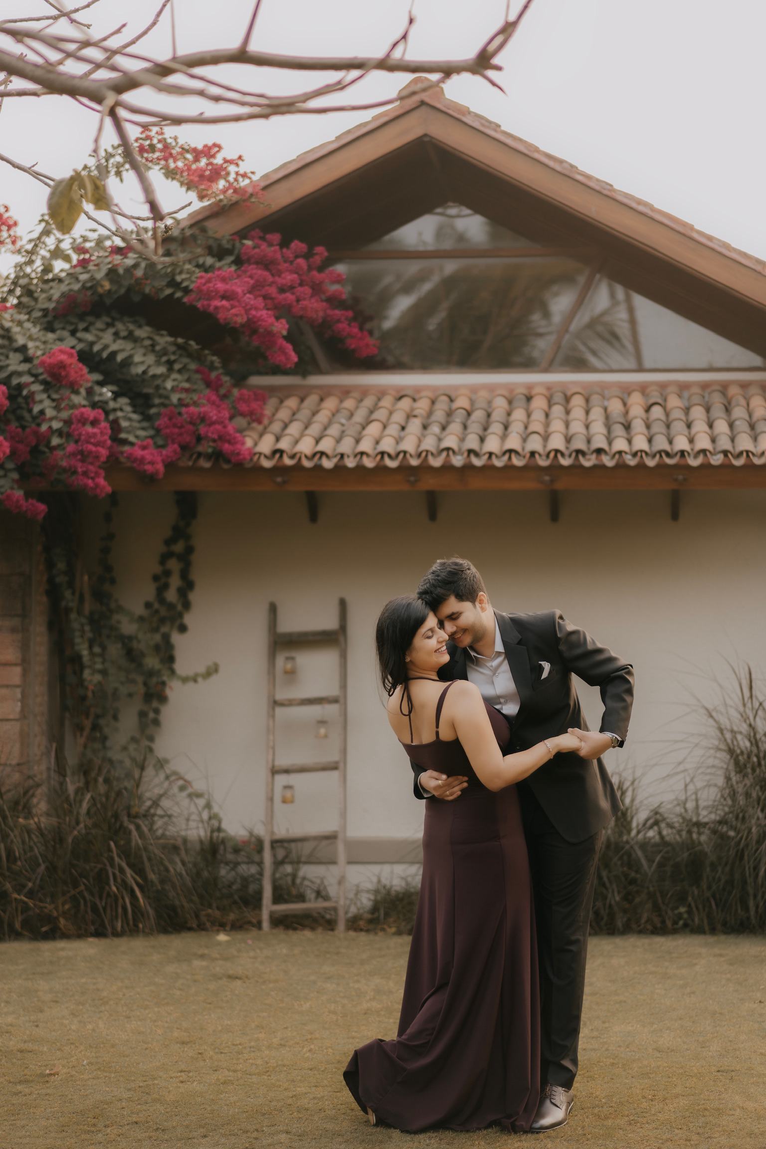 Abhi and Rima photography by Flash Studio