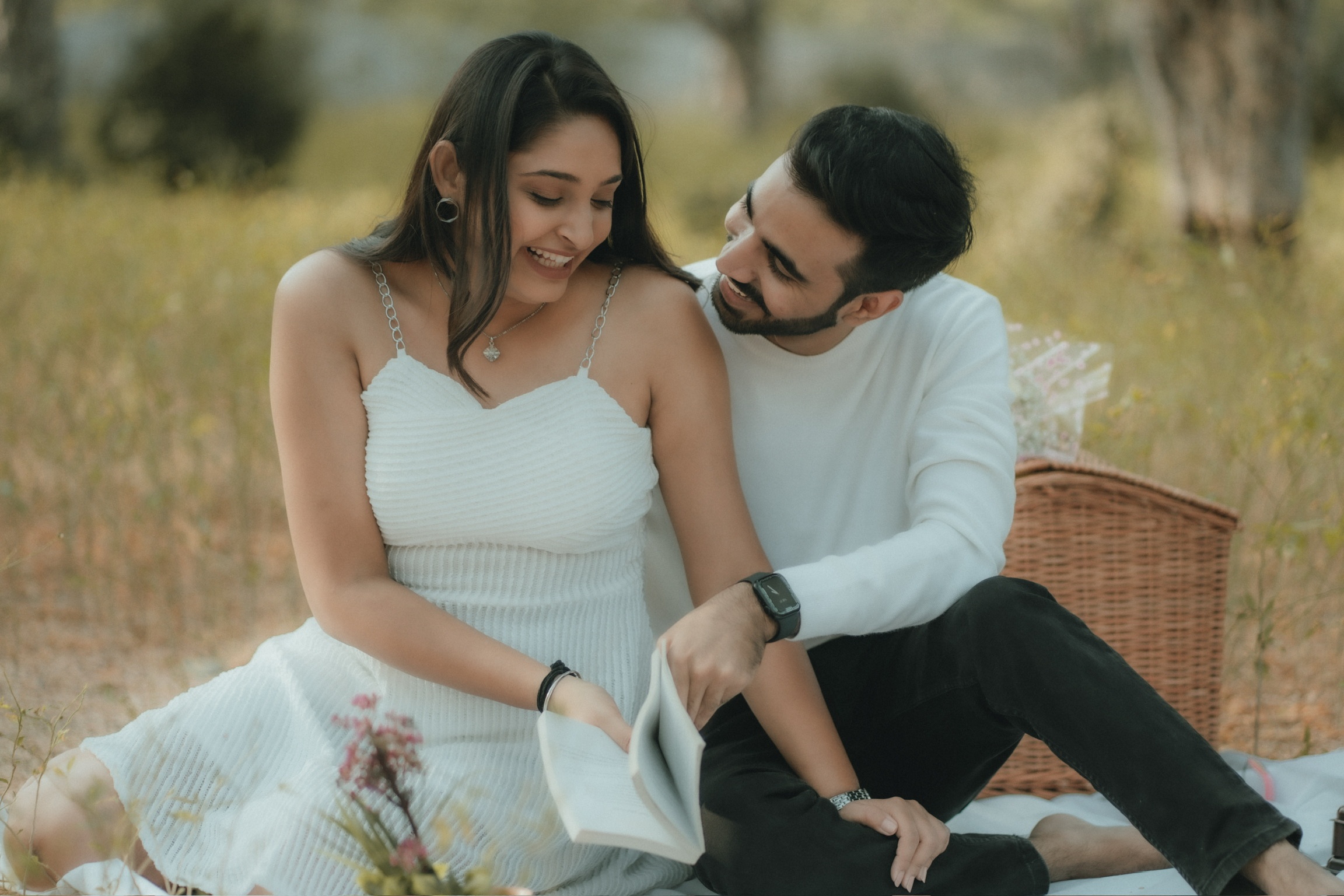 Jigar and Ami photography by Flash Studio