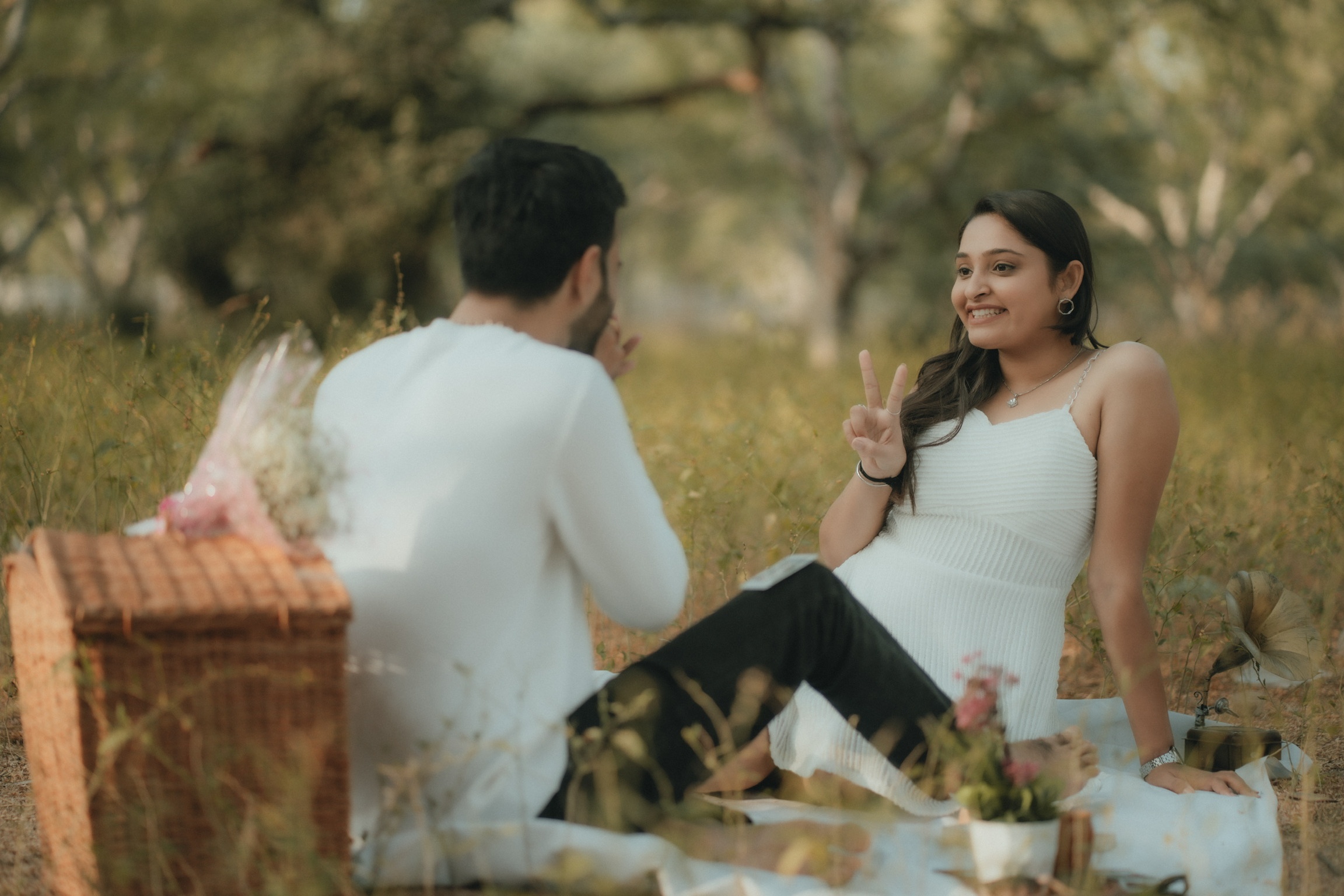 Jigar and Ami photography by Flash Studio