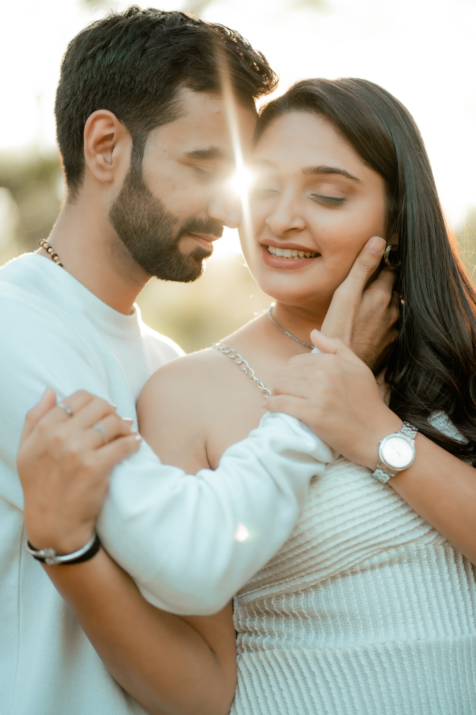 Jigar and Ami photography by Flash Studio